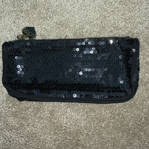 GAP Black Sequins Make Up Bag - Picture 1 of 3